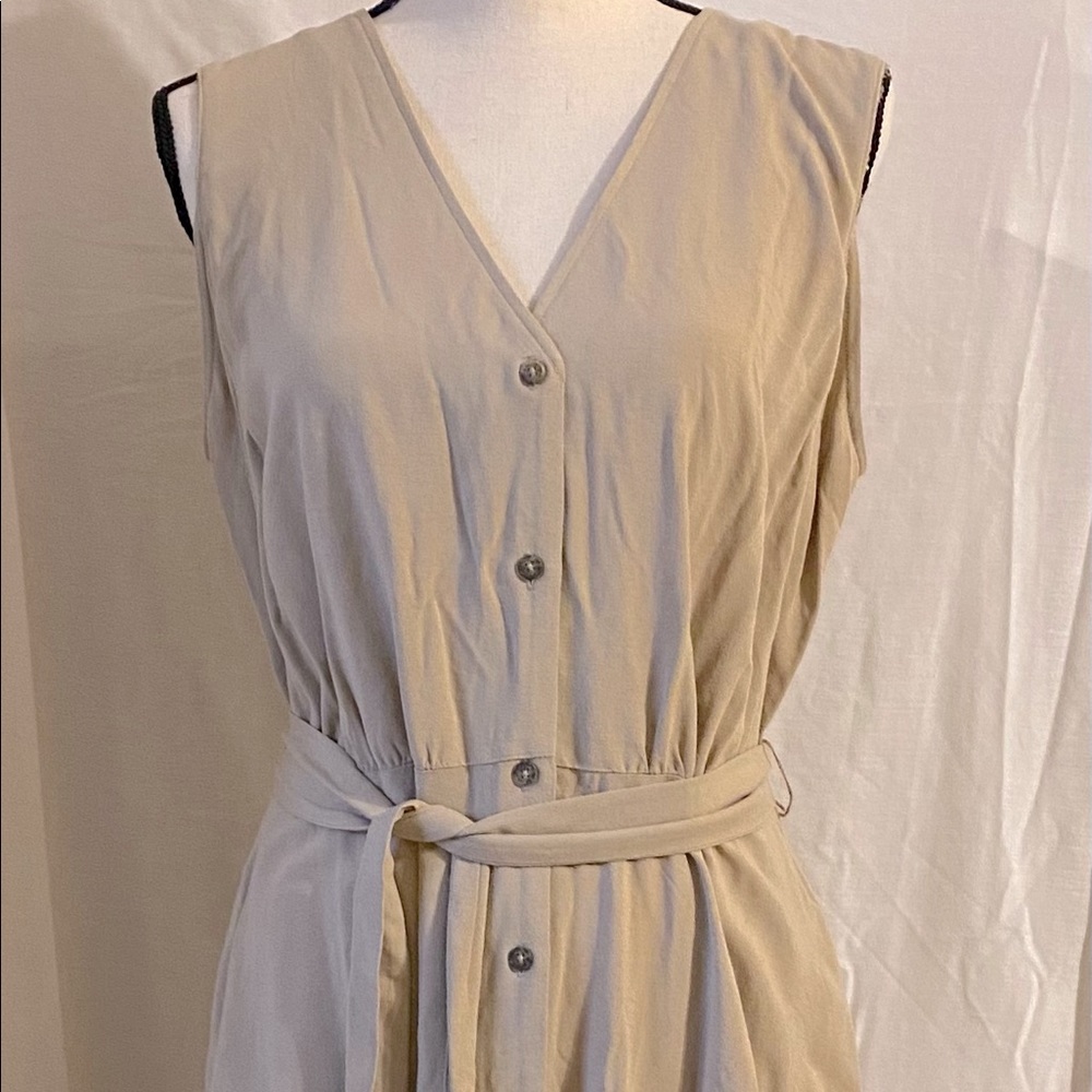 Maxi tan linen dress.